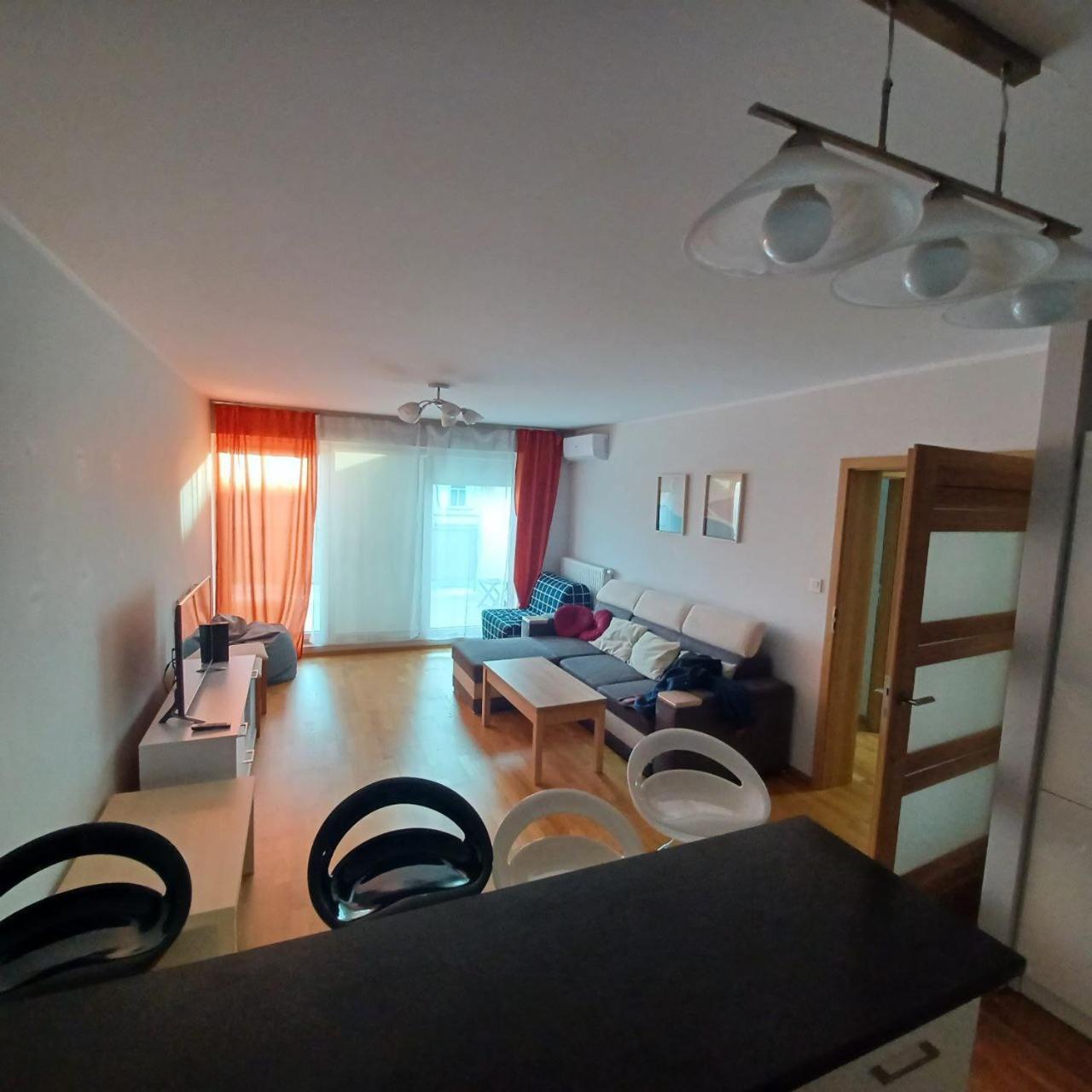 Apart City Center - 3 Rooms - Parking Place Breslau Exterior foto